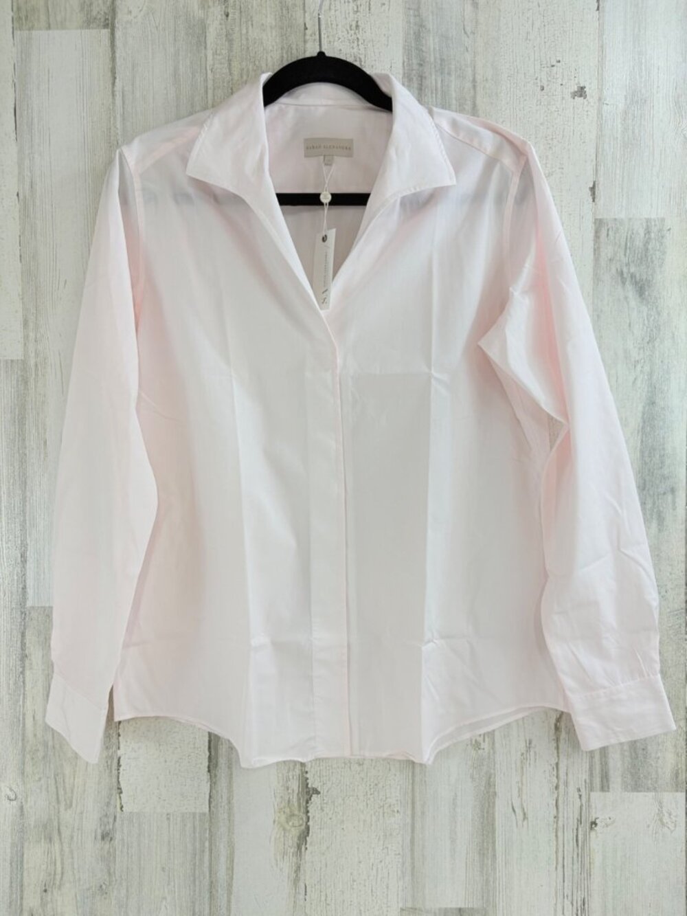 Sarah Alexandra Sz 10 Signature Shirt A Touch of Pink Button Down NWT